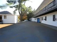 Milford Motel on the River فنادق في Orono