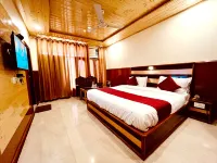 Hotel Amit - 5 Mins Drive to Airport - Mountain view
