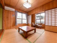 Youth Hostel Takana Ryokan