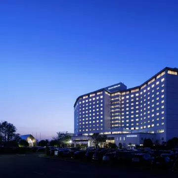 Grand Mercure Lake Hamana Resort & Spa Отели рядом со станцией JR Bentenjima station