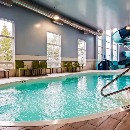 Best Western Plus Dartmouth Hotel Suites