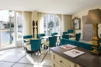 Le Suffren Hôtel Hotels in Cogolin