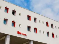 Ibis Lorient Centre Gare Hotels in Lorient