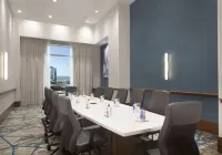 Embassy Suites by Hilton Sarasota - parking
