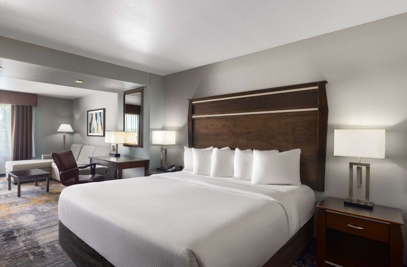 La Quinta Inn & Suites by Wyndham Sioux Falls
