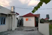 OYO 94153 Bantul Syariah Homestay Ξενοδοχεία στην πόλη Pajangan