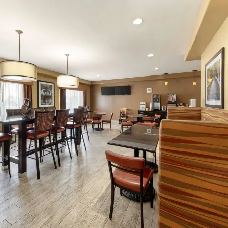 Best Western Greentree Inn  Suites