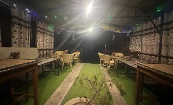 Akbar Group of Heritage Houseboats