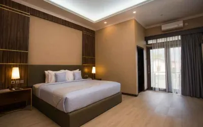 Bening Syariah Boutique Hotel Hotels near Batu Raden