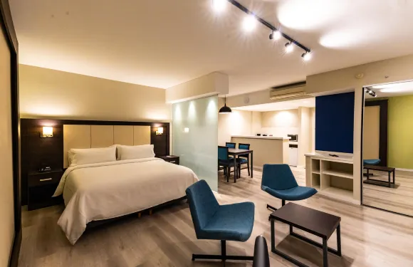 Holiday Inn Express 羅薩里奧