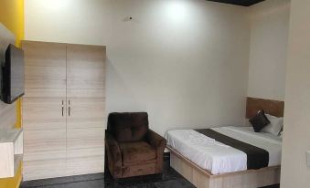 Hotel Heaven Stay