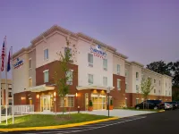 Candlewood Suites Alexandria West