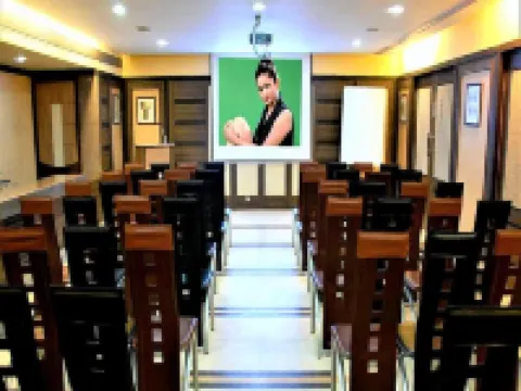 Hotel Gurukripa Hotels in Daman