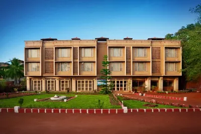 Kohinoor Highway Resort Hotels near Dumdeo Baji Temple