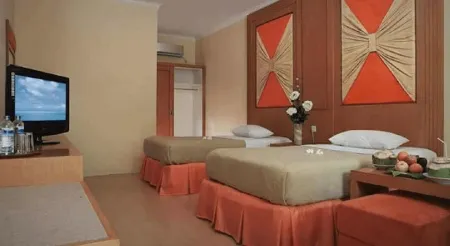 Hotel Wisata Camplong Отели в г. Sampang