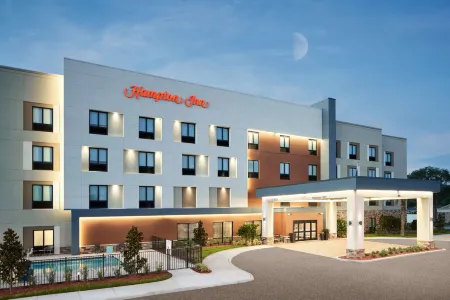 Hampton Inn Clewiston Отели в г. Кльюистон