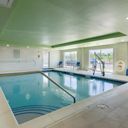 Holiday Inn Express & Suites ABINGDON by IHG