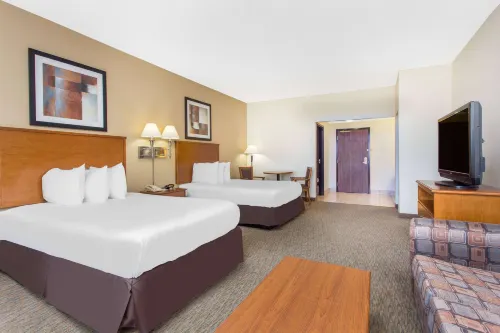 Days Inn by Wyndham Phenix City Near Fort Benning Hotels in Phenix City
