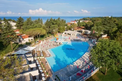 Hotel Park Plava Laguna Hotel in zona Plaza Spadici Materada