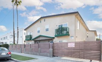 NoHo by AvantStay North Hollywood Townhome