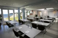 Sixtus Sinatur Hotel & Konference