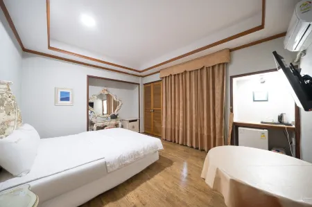 Gimcheon Hilltop Отели в г. Кимчхон