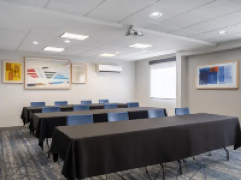 Holiday Inn Express TOLEDO NORTH by IHG