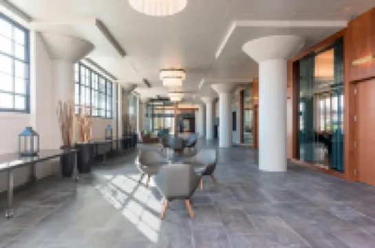 Courtyard Waterloo Cedar Falls