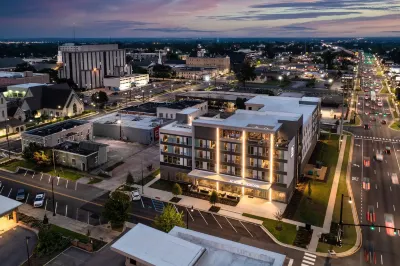 AC Hotel Tuscaloosa Downtown