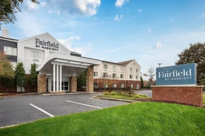 Fairfield Inn Charlotte Northlake Hotels in Mecklenburg County