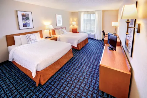Fairfield Inn & Suites Wausau Hotels in Weston