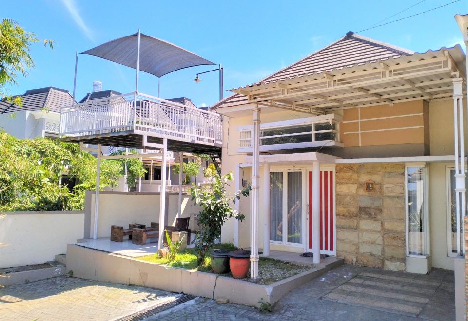6066 Postcode Villa Permata Garden Kota Batu (Junrejo) - 2026 Prices, Reviews & Deals ...