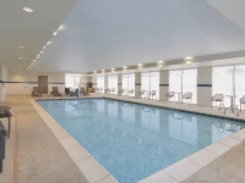 克洛維斯希爾頓惠庭酒店 克洛維斯酒店