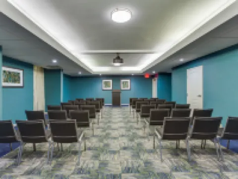 ハンプトン イン ノークロス ノークロスのホテル