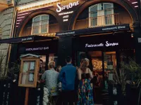 里昂康弗倫斯格瑞特飯店 里昂住宿飯店