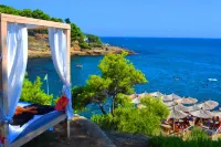 Studio with Sea views and Large Terrace with sun bed