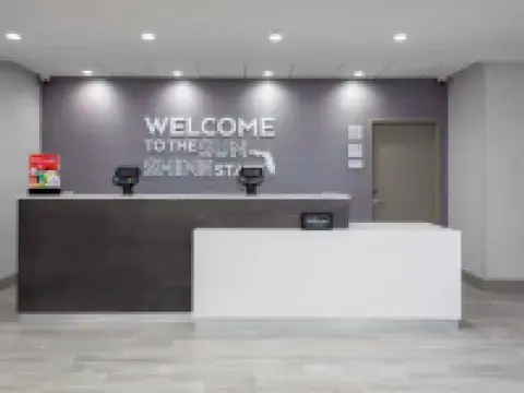 ハンプトン イン ダニーデン ダニーディンのホテル