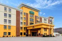 La Quinta Inn & Suites by Wyndham Elkview - Charleston NE - Wifi