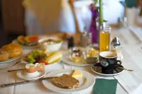 Hotel Kaiserhof Hotels in Anif