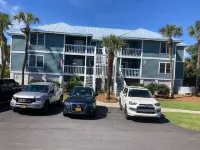 2 bedroom, 2 bath Condo.  Pet friendly.