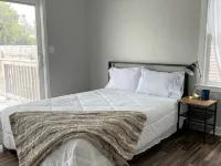 Beach House- 3 blocks to beach, Huge patio, Sauna, Fire Pit and 2 bikes! 🚲🔥🌊 Hotels in Two Rivers