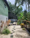 The Avocado House - 10 Foot Deep Pool Peaceful Cul-de-Sac Waterfront Village