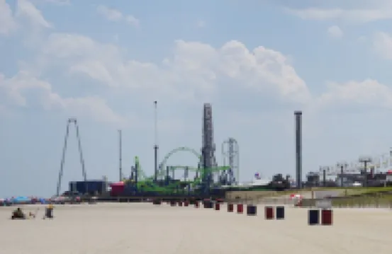 Modern Chic Beach Getaway w/ Deck -- 604 #3