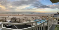 DIRECT Oceanfront Clean Comfy Studio   Can’t  get closer to the beach or pool!