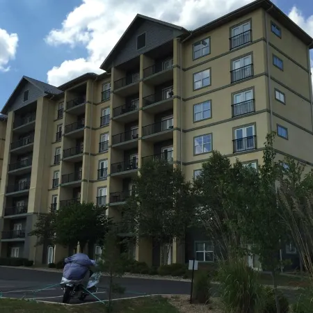 MOUNTAIN VIEW CONDO - SPACIOUS CONDO TO MAKE YOU FEEL AT HOME IN PIGEON FORGE TN
