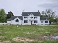 Warwick Farms Waterfront Retreat! Solitude and relaxation on the Warwick River Hôtels à : 