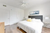 Spacious 3 Bedroom, Close to the Beach