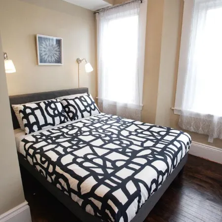 Modern 3BR/ Free Parking Close to Encore- Everett #2