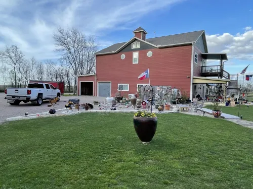 Beautiful Barndominium that makes you feel right at home