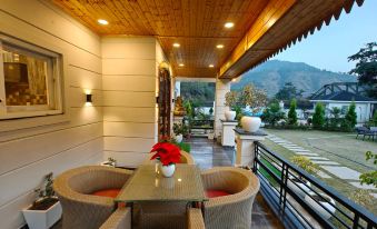 The Paradise - Luxury 3BR Villa near the Airport in Dehradun